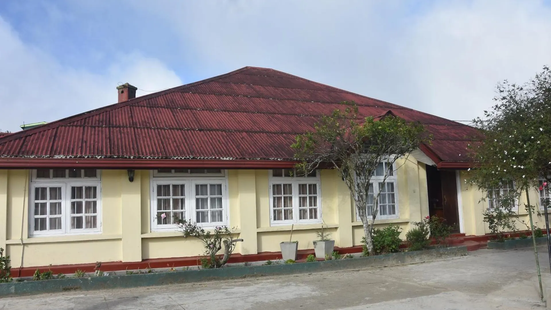 Gasthuis Nuwaraeliya Holiday Bungalow Nuwara Eliya